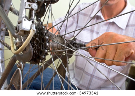 service for bike with adept repairing bike