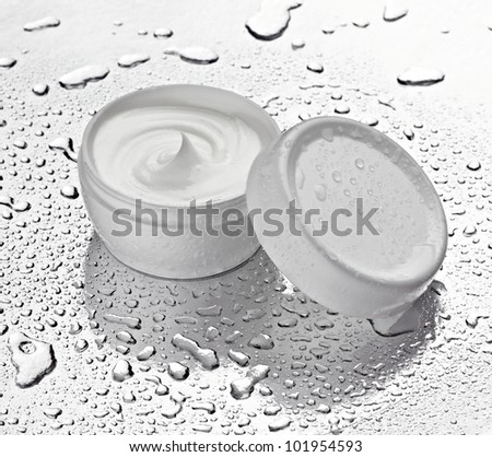 close up of  beauty cream container on white background with clipping path