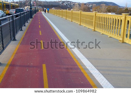 cycle track