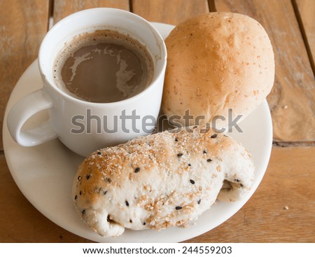 Coffee and whole wheat bread, Coffee break