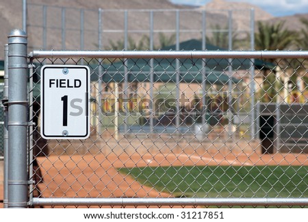 Sign at a baseball diamond