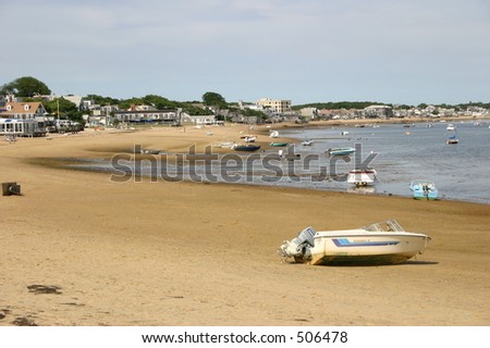 boat washed up on the beach