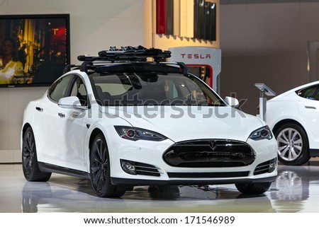DETROIT JANUARY 14 The Tesla Model S on display at the North American International Auto Show media preview January 14 2014 in Detroit Michigan DETROIT JANUARY 14 The Tesla Model S on display at the North American International Auto Show media preview January 14 2014 in Detroit Michigan