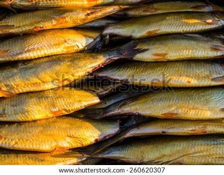 Pattern effect of a dozen smoked mackerel at the market