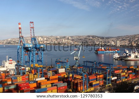 Valparaiso, Chile- Feb 10: The Busy Cargo Seaport In South America On February 10, 2010 In Valparaiso, Chile. It Is The Most Important Seaport In Chile.