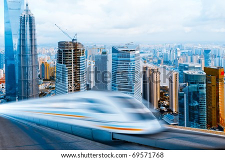 very high-speed train go through the  shanghai  financial center .
