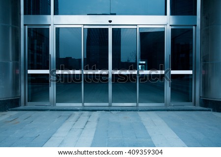 building glass entrance