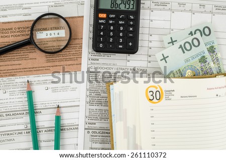 Polish tax form with office tools