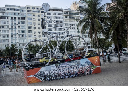 RIO DE JANEIRO-FEB 25: Gigantic Bike World Bike Tour. Event World Bike Tour Rio de Janeiro on February 25, 2013 in Rio de Janeiro, Brazil