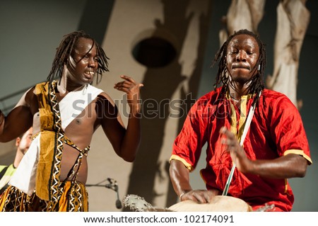 LAS PALMAS, SPAIN-MAI 4: Unidentified musicians from Senegal of group Hermanos Thioune, from Canary Islands, perform during a charity for Africa on Mai 4, 2012 in Las Palmas, Spain