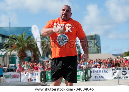 CANARY ISLANDS - SEPTEMBER 03: Ervin Katona from Serbia highest score during Strongman Champions League in Las Palmas September 03, 2011 in Canary Islands, Spain