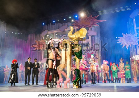 LAS PALMAS ,SPAIN-FEBRUARY 17:Drag Queen Kuki(m), Juan Miguel Sosa(l) and unidentified drag(r), all from Canary Islands, during The Carnival\'s Drag Queen Gala on February 17, 2012 in Las Palmas,Spain