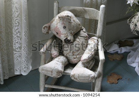 Antique stuffed toy bear