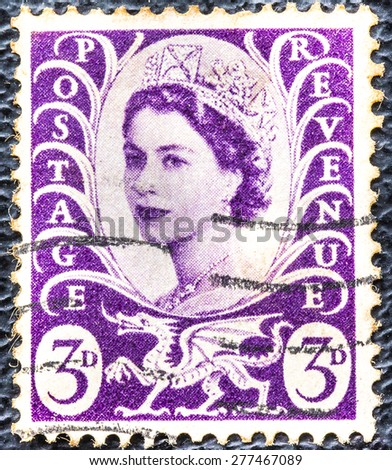GREAT BRITAIN - CIRCA 1967: stamp printed by Great Britain, shows queen Elizabeth II, circa 1967