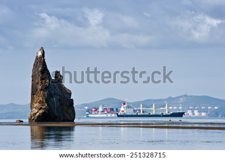 The ship was anchored in the Bay of Nakhodka.  Nakhodka Bay. East (Japan) Sea. 17.05.2014
