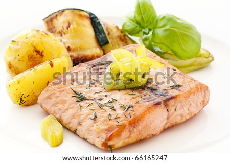 Salmon Steak with Potatoes