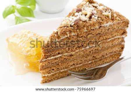 Honey Cake with Honeycomb