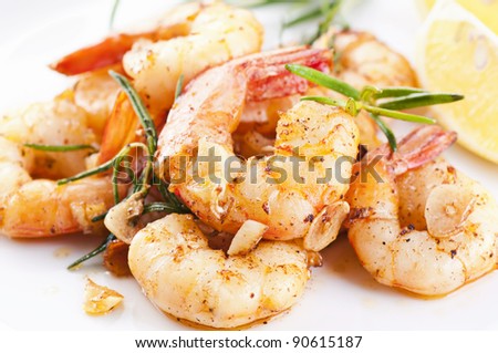 fried king prawns with garlic and herbs