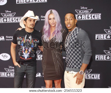 Brad Paisley, Kesha and Ludacris at the Los Angeles premiere of 