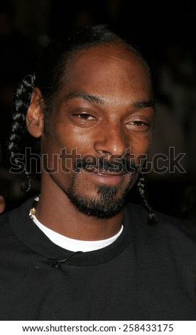 HOLLYWOOD, CALIFORNIA. November 2, 2005. Snoop Dogg at the Paramount Pictures\' \