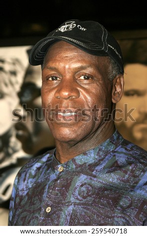 Danny Glover at the Los Angeles Premiere of \