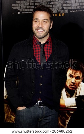 Jeremy Piven at the Los Angeles premiere of \'The Fighter\' held at the Grauman\'s Chinese Theatre in Hollywood on December 6, 2010.