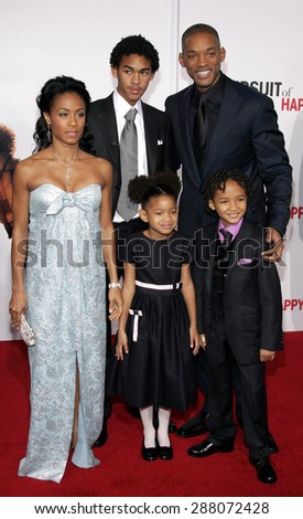 December 7, 2006. Jada Pinkett-Smith, Will Smith, Jaden Smith and Willow Smith at the Los Angeles Premiere of \