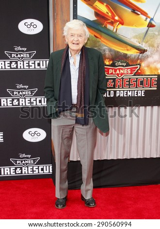 Hal Holbrook at the Los Angeles premiere of \