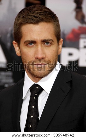 Jake Gyllenhaal at the Los Angeles premiere of \'Prince Of Persia: The Sands Of Time\' held at the  Grauman\'s Chinese Theatre in Hollywood, USA on May 17, 2010.