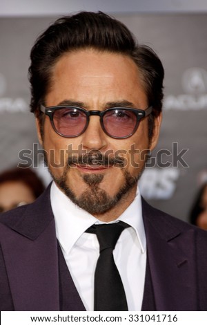 Robert Downey Jr. at the Los Angeles premiere of \