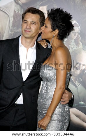 Olivier Martinez and Halle Berry at the Los Angeles premiere of \