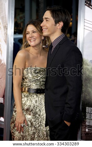 Drew Barrymore and Justin Long at the Los Angeles Premiere of \