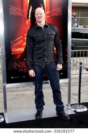 Derek Mears at the Los Angeles Premiere of \