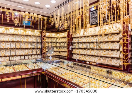 Dubai, Uae - November 9, 2013: Gold Market In Dubai Deira. The Biggest Market In Dubai.