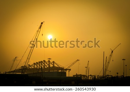 Silhouette Port industry