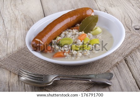 pearl barley soup with carrot, leek and smoked sausage