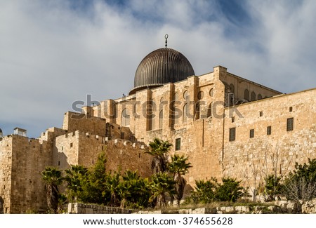 JERUSALEM, ISRAEL - JANUARY 5: Al-Aqsa Mosque, Temple Mount in Old City of Jerusalem, Israel on January 5, 2016