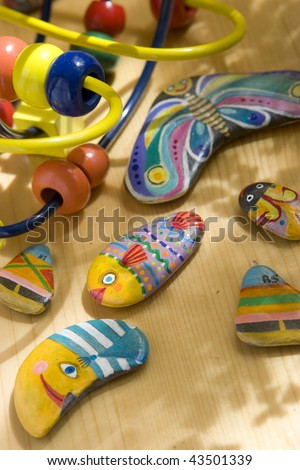 How to paint pebbles gouache? You can do it together with children.