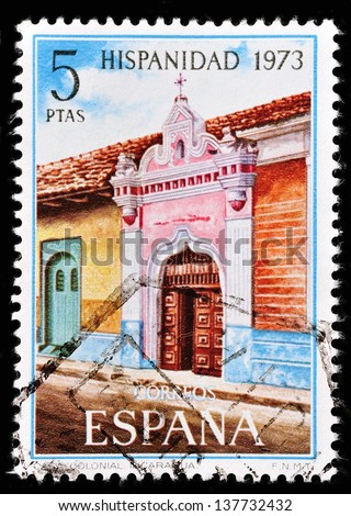 SPAIN - CIRCA 1973: A stamp printed in Spain shows house facade, circa 1973.