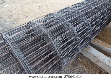 roll of wire mesh steel pattern on site work