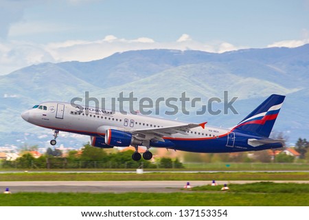 ZAGREB, CROATIA - APR 28: Russian Airlines Airbus A320-214 departing from Pleso on April 28, 2013 in Zagreb, Croatia. Aeroflot is one of world\'s leading companies by service reliability