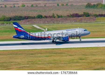 Zagreb, Croatia - September 29, 2009: Russian Airlines Airbus A320 Landing On International Airport Pleso Runway. Aeroflot Is Among The World'S Leading Companies By Service Reliability.