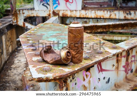rusty cans