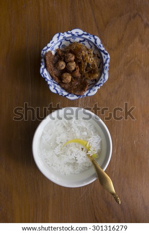 Kao-Chae (Cooked Rice Soaked in Iced Water and Eaten with the Usual Complementary Food, Chilled Rice)