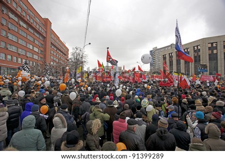 MOSCOW - DECEMBER 24: 100 thousands in Moscow protest Putin and election results on Sakharov Avenue. Biggest protest in Russia for the last 20 years, December 24, 2011 in Moscow, Russia.