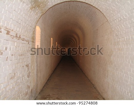 Tunnel Door
