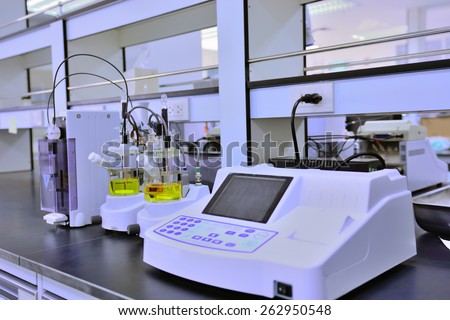 Chemical analysis, Laboratory equipment.