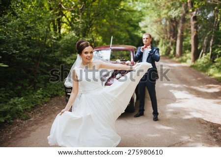 wedding car and tenderness weddig love
