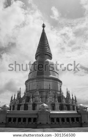 Great golden stupa in northern region of Thailand