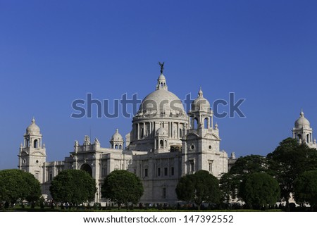 Victoria Memorial, one of the famous Historical Monument of Indian Architecture. It was built between 1906 and 1921 to commemorate Queen Victoria\'s 25 years reign in India, Kolkata.
